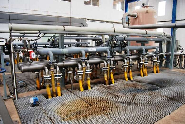 Interior de la planta de depuración de aguas residuales de Jinámar (Foto TA)